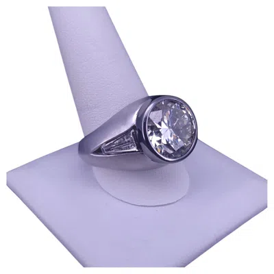 Pre-owned Hand Made Natural Round Brilliant Diamond Ring In Platinum With Tapered Baguettes In Multi