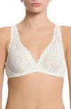 Hanky Panky Apex Signature Lace Underwire Bra In Marshmallow