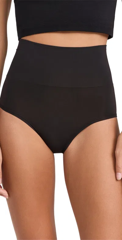 Hanky Panky Body Boy Shorts Black