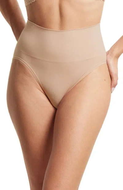 Hanky Panky Body Midrise Thong In Brown