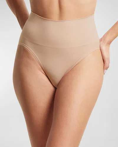 Hanky Panky Body Mid-rise French Briefs In Chai