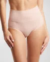 Hanky Panky Body Mid-rise Stretch Boyshorts In Pink