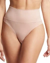 Hanky Panky Body Mid Rise Thong In Inner Peace