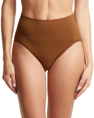 Hanky Panky Body Mid-rise French Brief In Brown