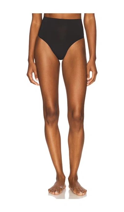 Hanky Panky Body Midrise Thong In Black