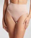 Hanky Panky Body Seamless Mid-rise Thong In Inner Peace