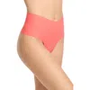 Hanky Panky Breathesoft High Rise Thong In Coral Reef