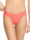 Hanky Panky Breathesoft Natural Rise Thong Sleigh Queen Red In Pink
