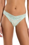 Hanky Panky Flora Lace Original Rise Thong In Green