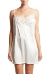HANKY PANKY HAPPILY EVER AFTER LACE & SATIN CHEMISE