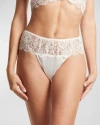 HANKY PANKY HAPPILY EVER AFTER LACE RETRO THONG