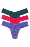 Hanky Panky 3 Pack Signature Lace Original Rise Thongs In Printed Box In Pink Tones