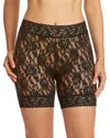 Hanky Panky Lace Biker Shorts In Black