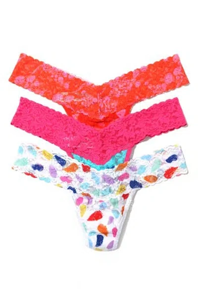 Hanky Panky Low Rise Lace Thongs In White Multi/pink/coral