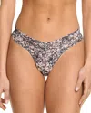 Hanky Panky Printed Signature Lace Low Rise Thong In Outline (neutral)