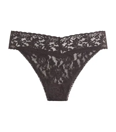 Hanky Panky Original Lace Thong In Brown