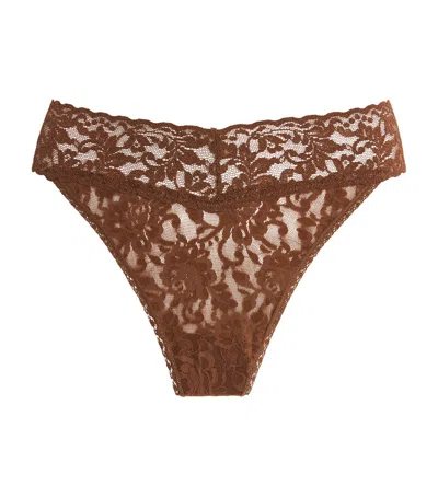 Hanky Panky Original Lace Thong In Brown