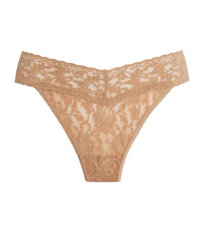 Hanky Panky Original Lace Thong In Neutral