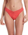 Hanky Panky Daily Lace V-kini In Hibiscus Bloom
