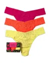 Hanky Panky 3 Pack Plus Size Signature Lace Original Rise Thongs In Printed Box In Pink Ruby/orange Sparkle