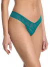 Hanky Panky Signature Lace Low Rise Thong Underwear In Green