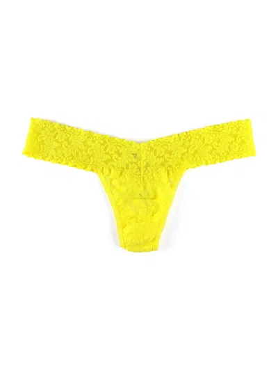 Hanky Panky Petite Size Signature Lace Low Rise Thong In Yellow