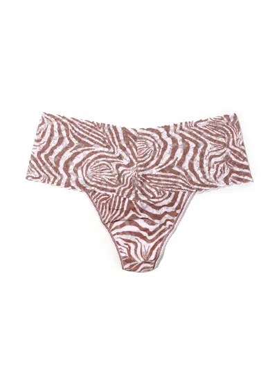 Hanky Panky Plus Size Printed Retro Lace Thong In Hide And Seek