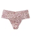 Hanky Panky Plus Size Printed Retro Lace Thong In Hide And Seek