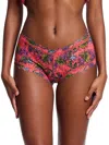 HANKY PANKY PRINTED SIGNATURE LACE BOYSHORT