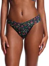 Hanky Panky Printed Signature Lace Original Rise Thong In Multicolor