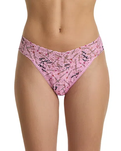 Hanky Panky Printed Signature Lace Original Rise Thong In Pink