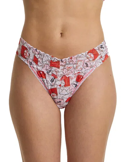 HANKY PANKY PRINTED SIGNATURE LACE® ORIGINAL RISE THONG RED/PINK
