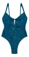 Hanky Panky Signature Lace Crotchless Thong Teddy North Pole In North Pole