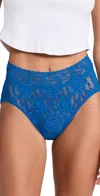 Hanky Panky French Bikini In Deep Dive