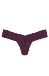 Hanky Panky Signature Lace Low Rise Thong In Burgundy