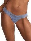 Hanky Panky Signature Lace Low Rise Thong In Chambray