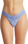 HANKY PANKY SIGNATURE LACE LOW RISE THONG