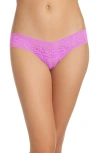 Hanky Panky Signature Lace Low Rise Thong In Hibiscus Bloom Pink