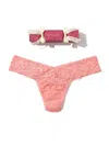Hanky Panky Signature Lace® Low Rise Thong Holiday Cracker In Multi