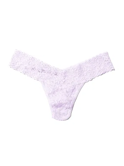 Hanky Panky Signature Lace Low Rise Thong In Lovely Lilac