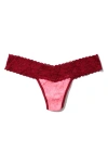 Hanky Panky Signature Lace Low Rise Thong In Pink