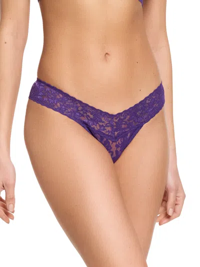 Hanky Panky Signature Lace Low Rise Thong In Purple