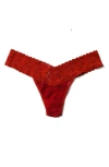 Hanky Panky Signature Lace Low Rise Thong In Red