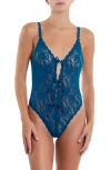 Hanky Panky Signature Lace Crotchless Thong Teddy North Pole In North Pole Green
