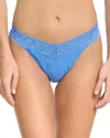 Hanky Panky Signature Lace Original Rise Thong In Take The Plunge