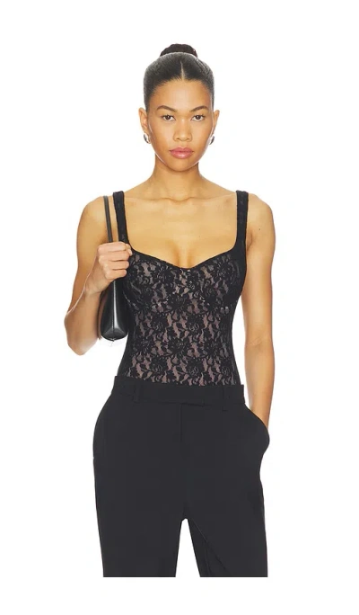 Hanky Panky Signature Lace Underwire Bodysuit In Black