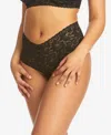 Hanky Panky Women's Retro Lace Crotchless Thong In Black