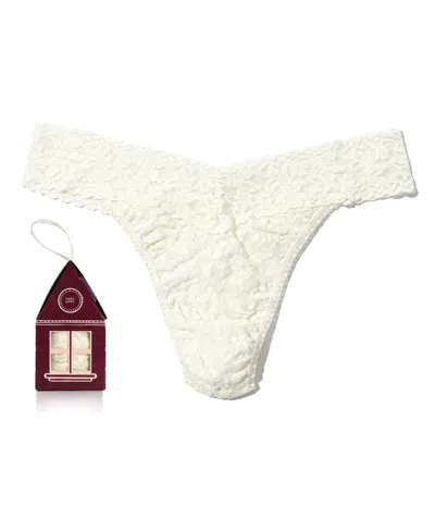 Hanky Panky Women's Signature Lace Original Rise Single Pack Thong Underwear In White