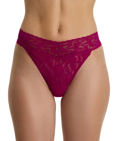 Hanky Panky Women's Signature Lace Original Rise Thong In Red