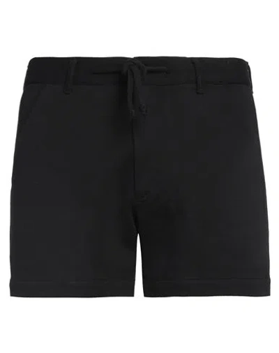 Hannes Roether Man Shorts & Bermuda Shorts Black Size L Cotton